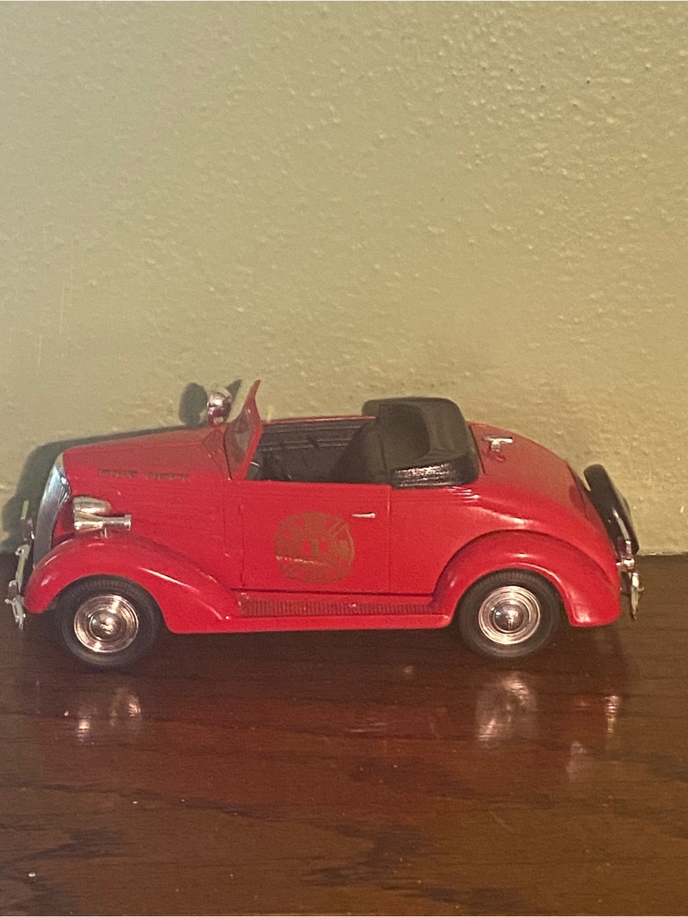 Red Vintage Convertible Toy Car - Kids Toy